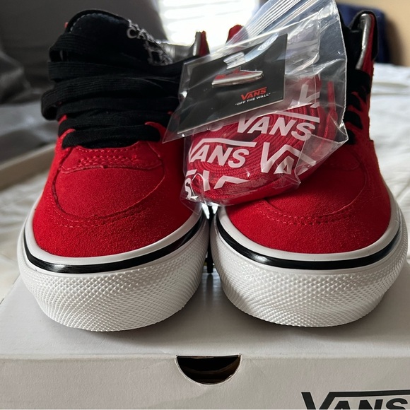 Vans Family Raging Bull Skate Half Cab Special Edition - Picture 2 of 7